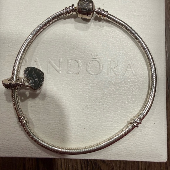 Pandora Silver Bracelet with Heart Charm - Picture 2 of 5